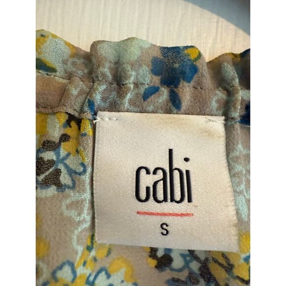 CAbi 5221 Offsides Yellow Blue Grey Sleeveless Floral Blouse size small - Picture 4 of 9